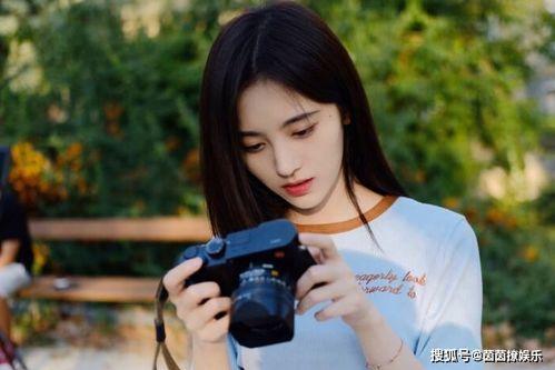 娱乐圈吃瓜儿鞠婧祎,娱乐圈的瓜田，她如何成为焦点？”